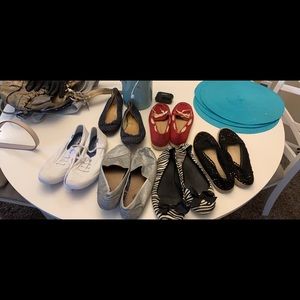 6 pair of slip on shoes